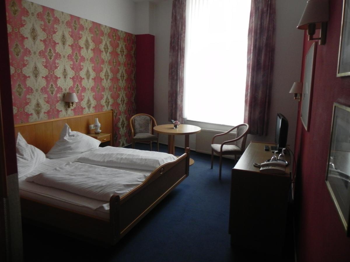 Zur Eldenburg Hotel Lübz Kültér fotó