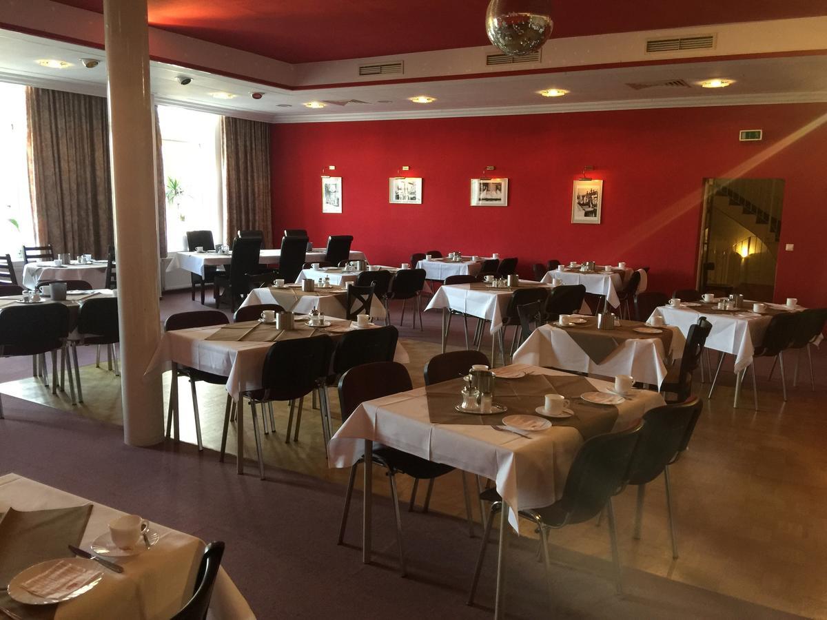 Zur Eldenburg Hotel Lübz Kültér fotó
